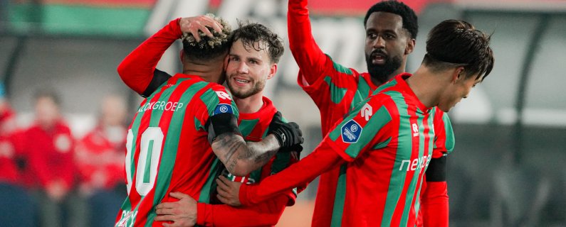 N.E.C. bindt ook PEC Zwolle aan de zegekar    